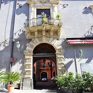 Casa Polena Aeroporto di Catania Fontana Rossa